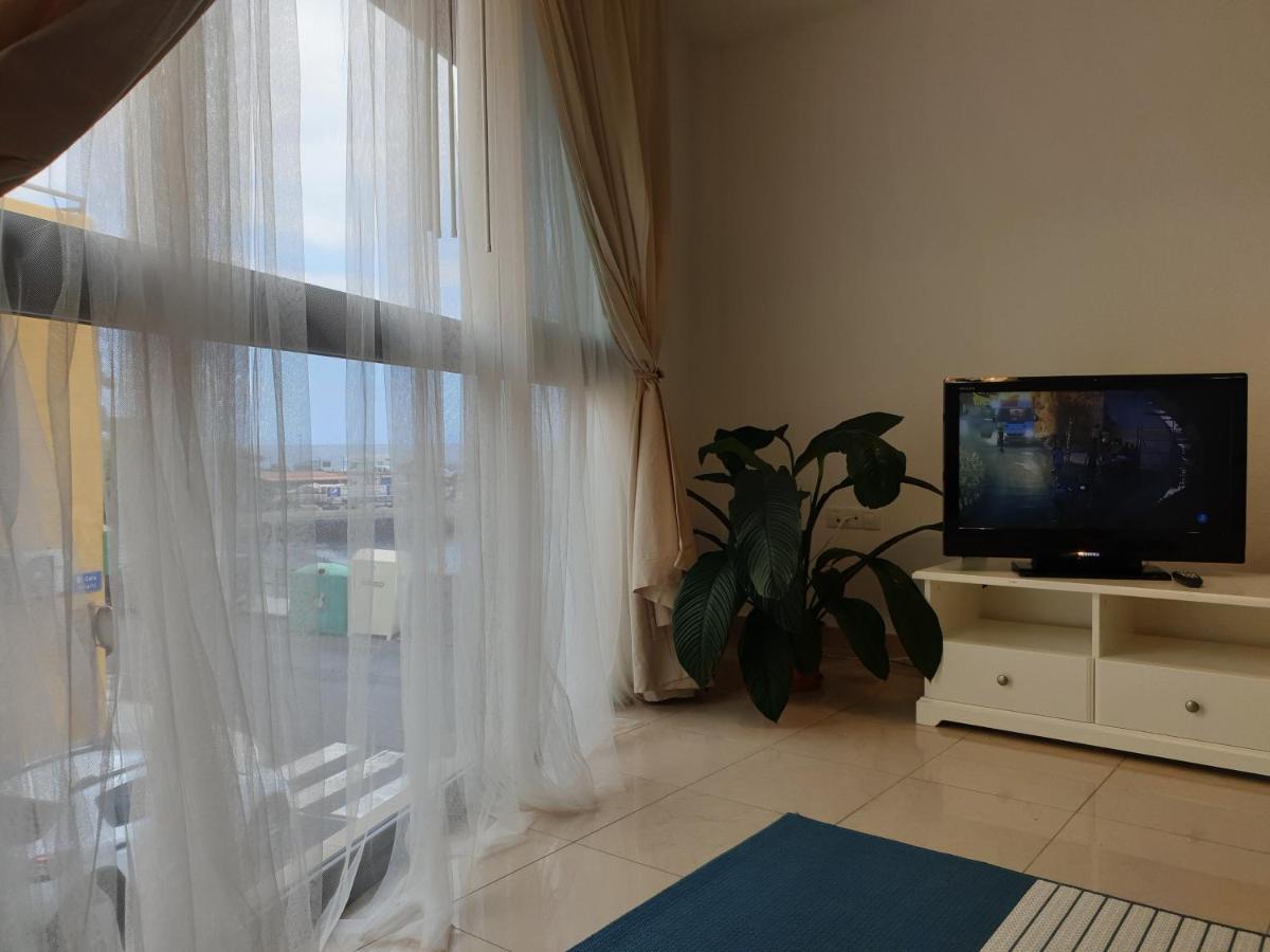 Apartamento Frente Al Puerto De Candelaria A 20 Metros De La Playa. מראה חיצוני תמונה